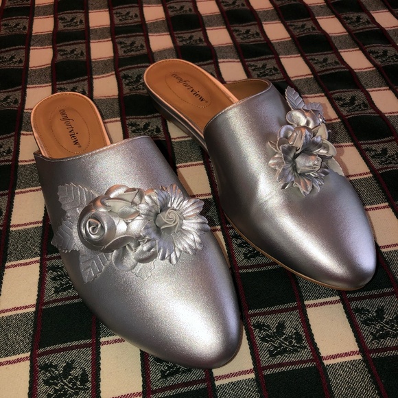 Comfortview Silver Mules Size 11WW - Picture 6 of 8